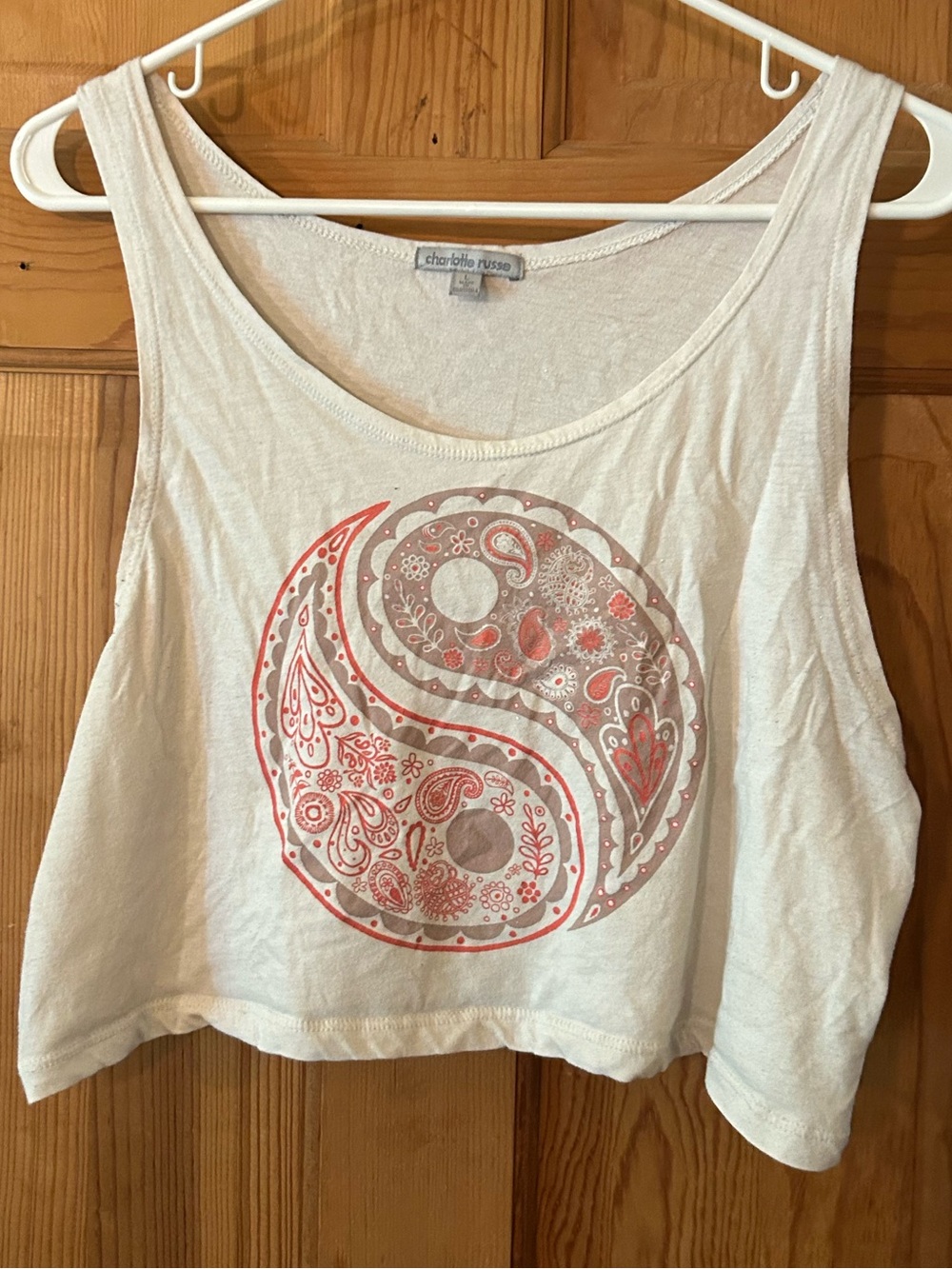 Charlotte Russe White Cropped Tank with Coral Yin Yang Graphic